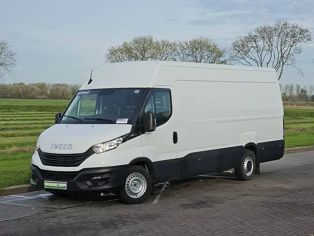 Iveco Daily 35S16V 2.3 L4H2 Automaat Airco Vleugeldeuren 3 Zit