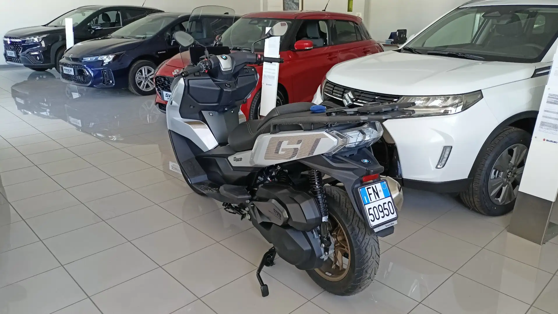 BMW C 400 GT Bianco - 2