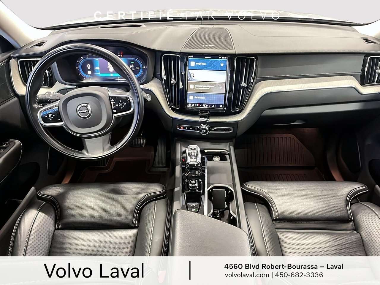 2022 Volvo XC60 Inscription XC60 Recharge Inscription, T8 AWD plug thumb 11