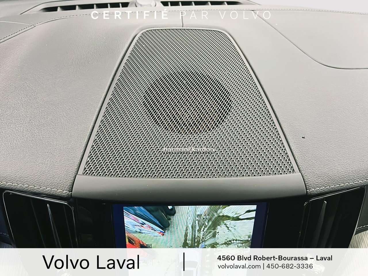 2022 Volvo XC60 Inscription XC60 Recharge Inscription, T8 AWD plug thumb 20