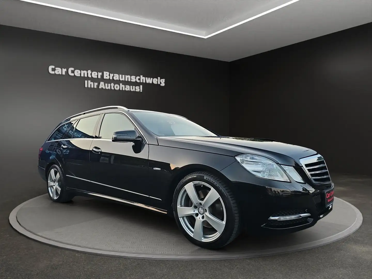 Mercedes-Benz E 350 CDI Avantgarde BlueEfficience AHK Noir - 2