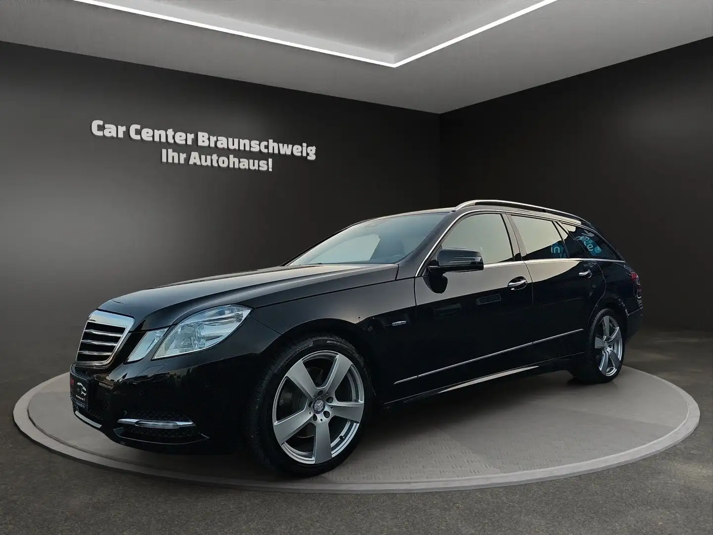 Mercedes-Benz E 350 CDI Avantgarde BlueEfficience AHK Noir - 1
