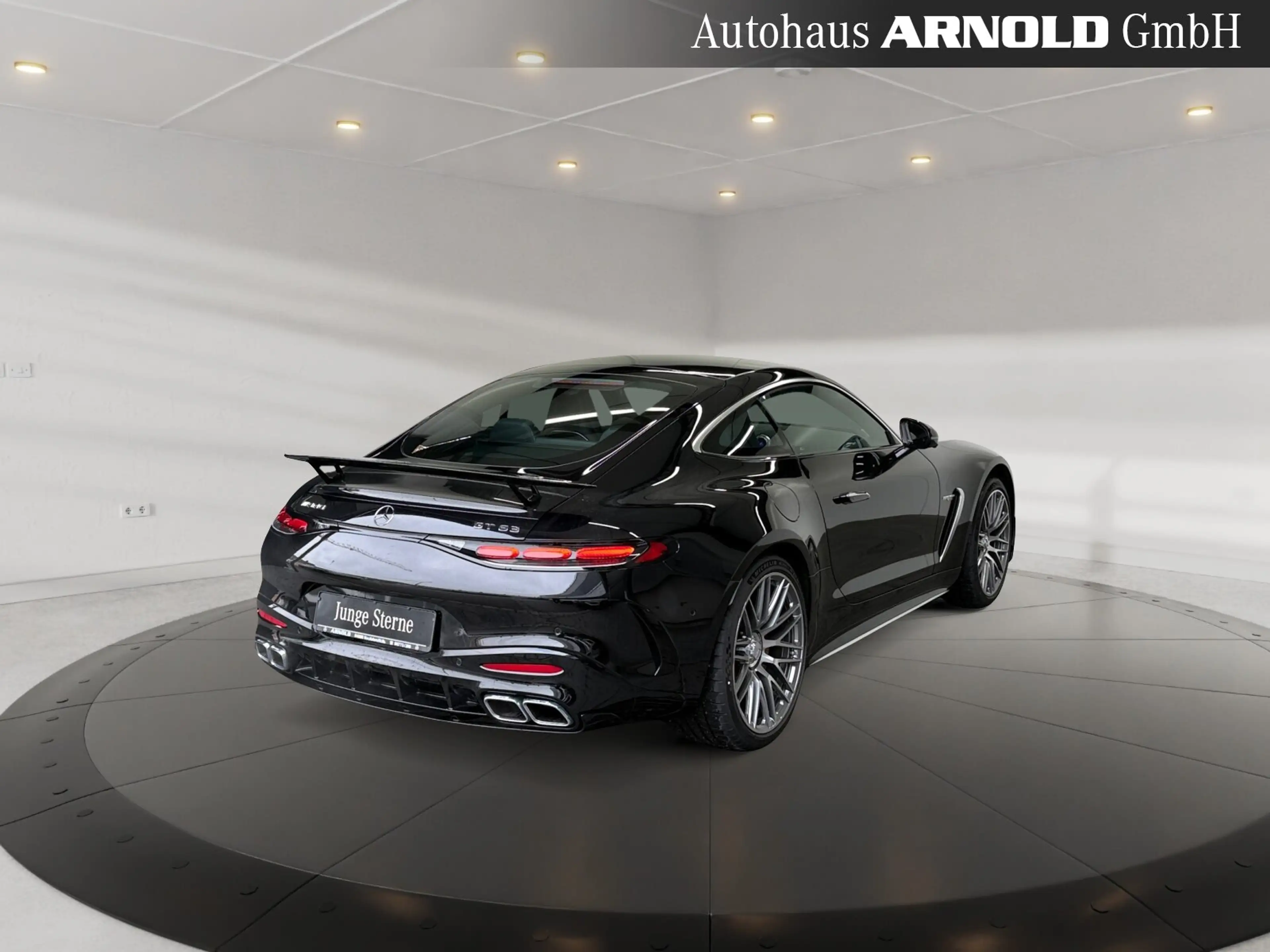 Mercedes-Benz AMG GT GT 63 4M+ Keramik Aerodyn. Perf-Sitz Liftsys 21" — photo 4