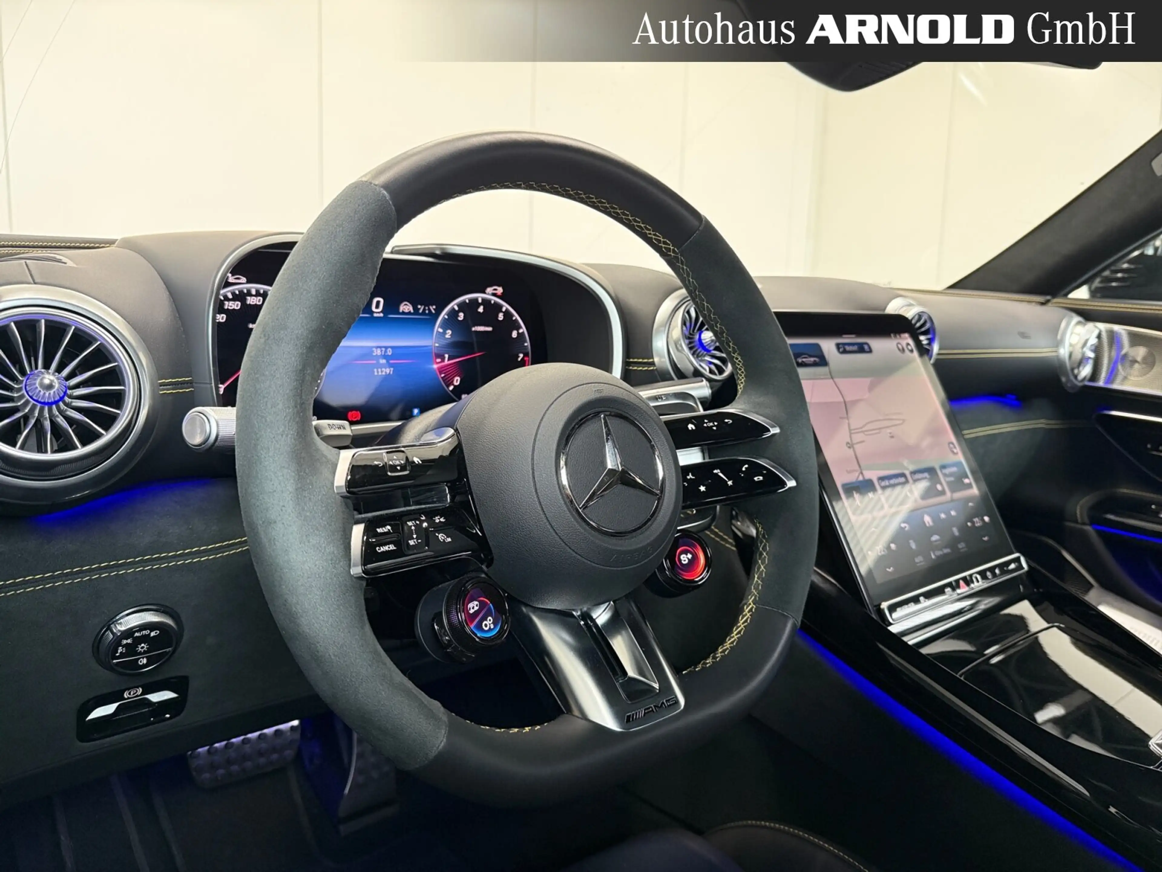 Mercedes-Benz AMG GT GT 63 4M+ Keramik Aerodyn. Perf-Sitz Liftsys 21" — photo 9