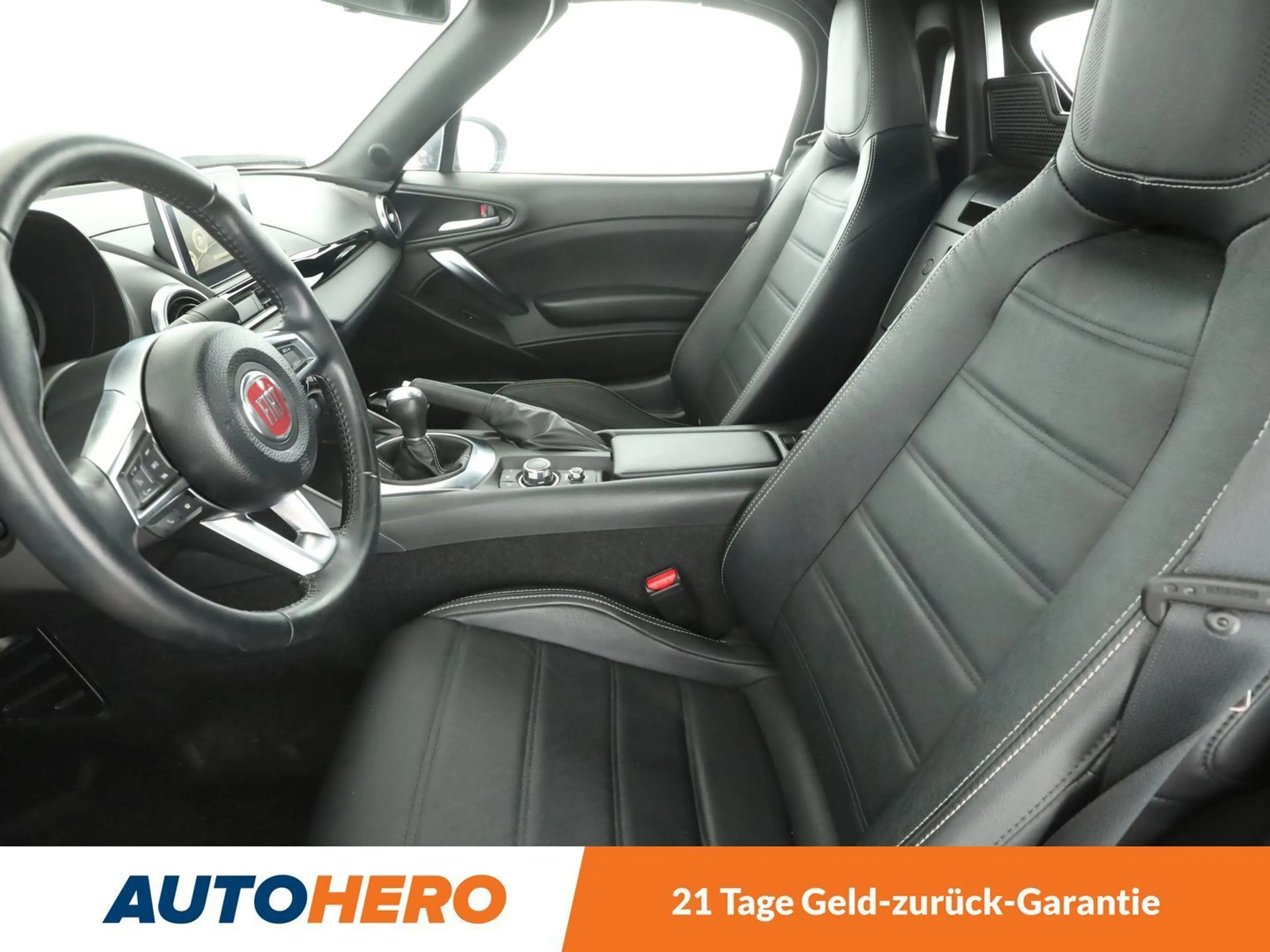 Fiat 124 Spider 1.4 Turbo Lusso *NAVI*TEMPO*CAM*PDC*SHZ*KLIMA*VC* — photo 10