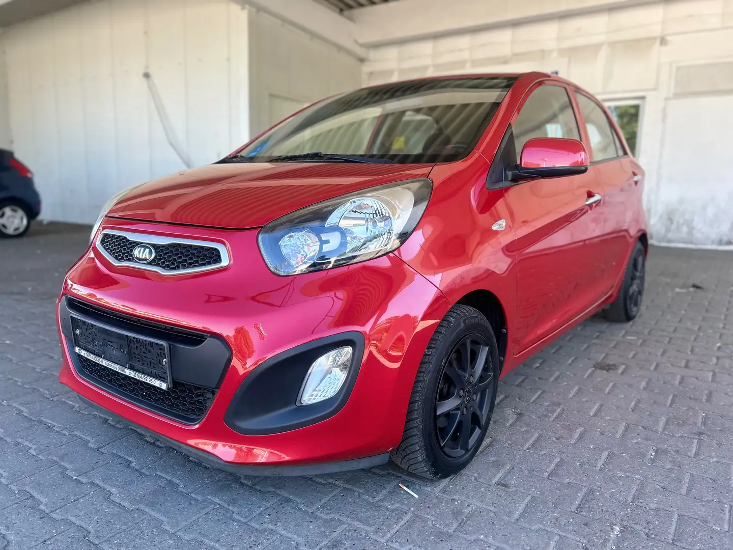 Kia Picanto 1.0 Spirit Rosso - 1