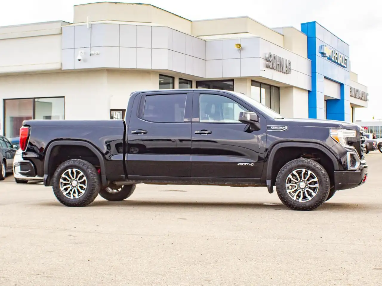 GMC 1500 снимка GMC 1500