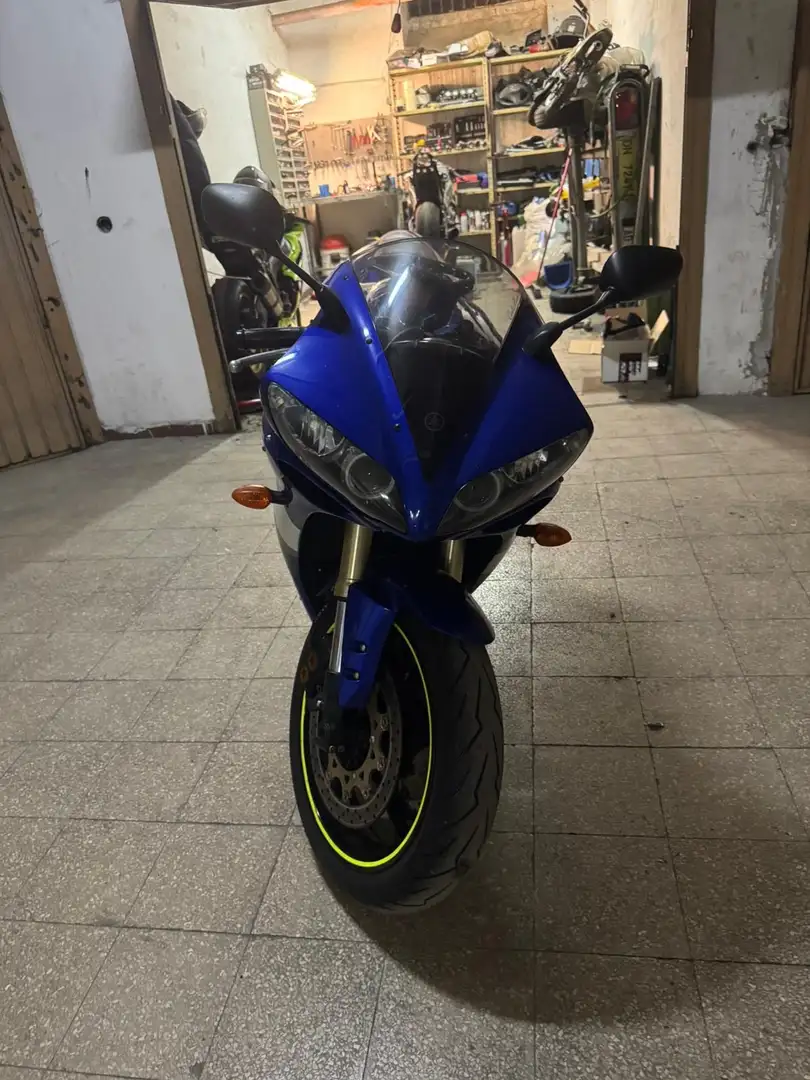 Yamaha YZF 1000 - 2
