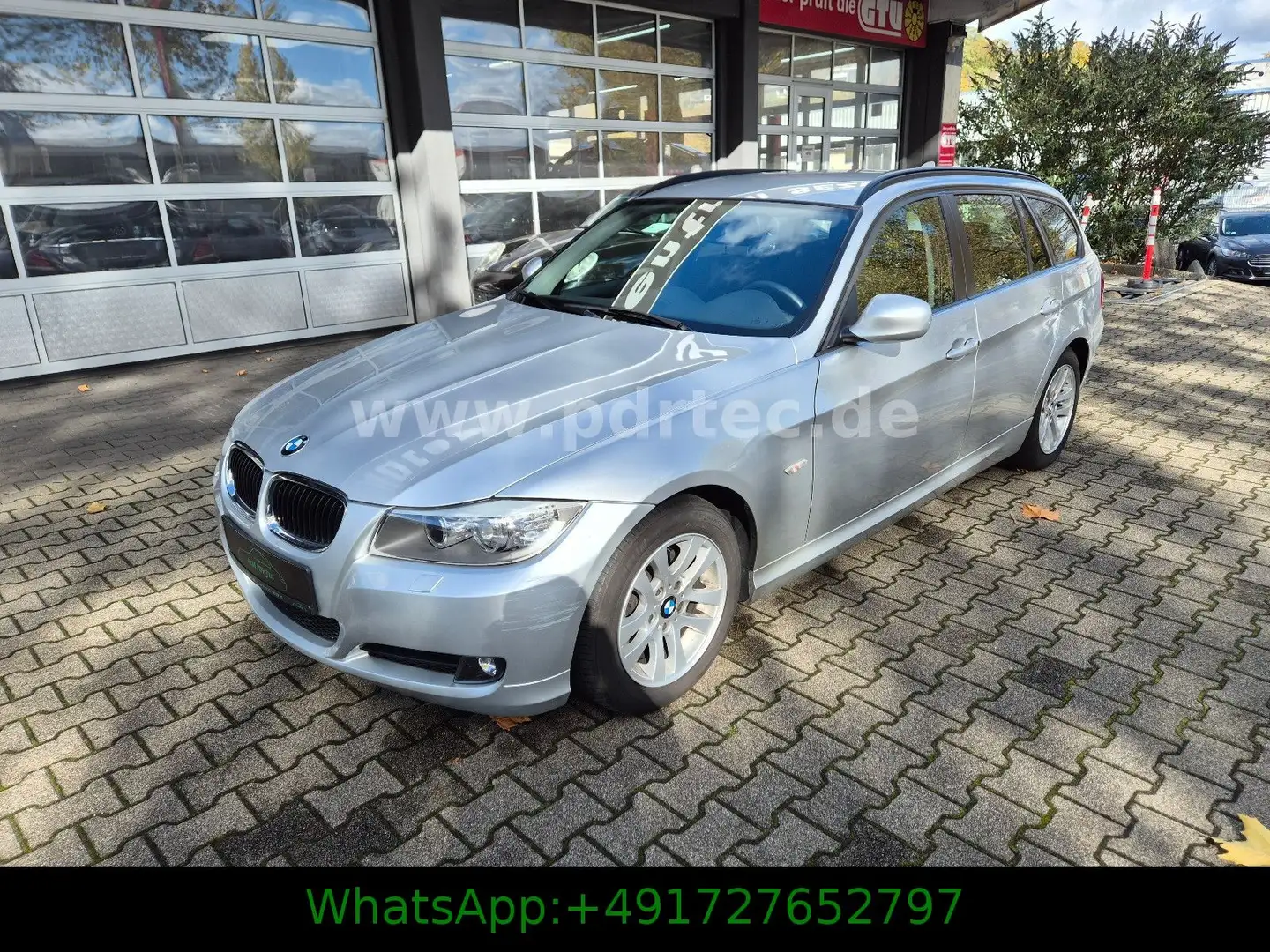 BMW 318 i*Touring*Bi-Xenon*Navi*PDC*TÜV+Serv neu* Argent - 1