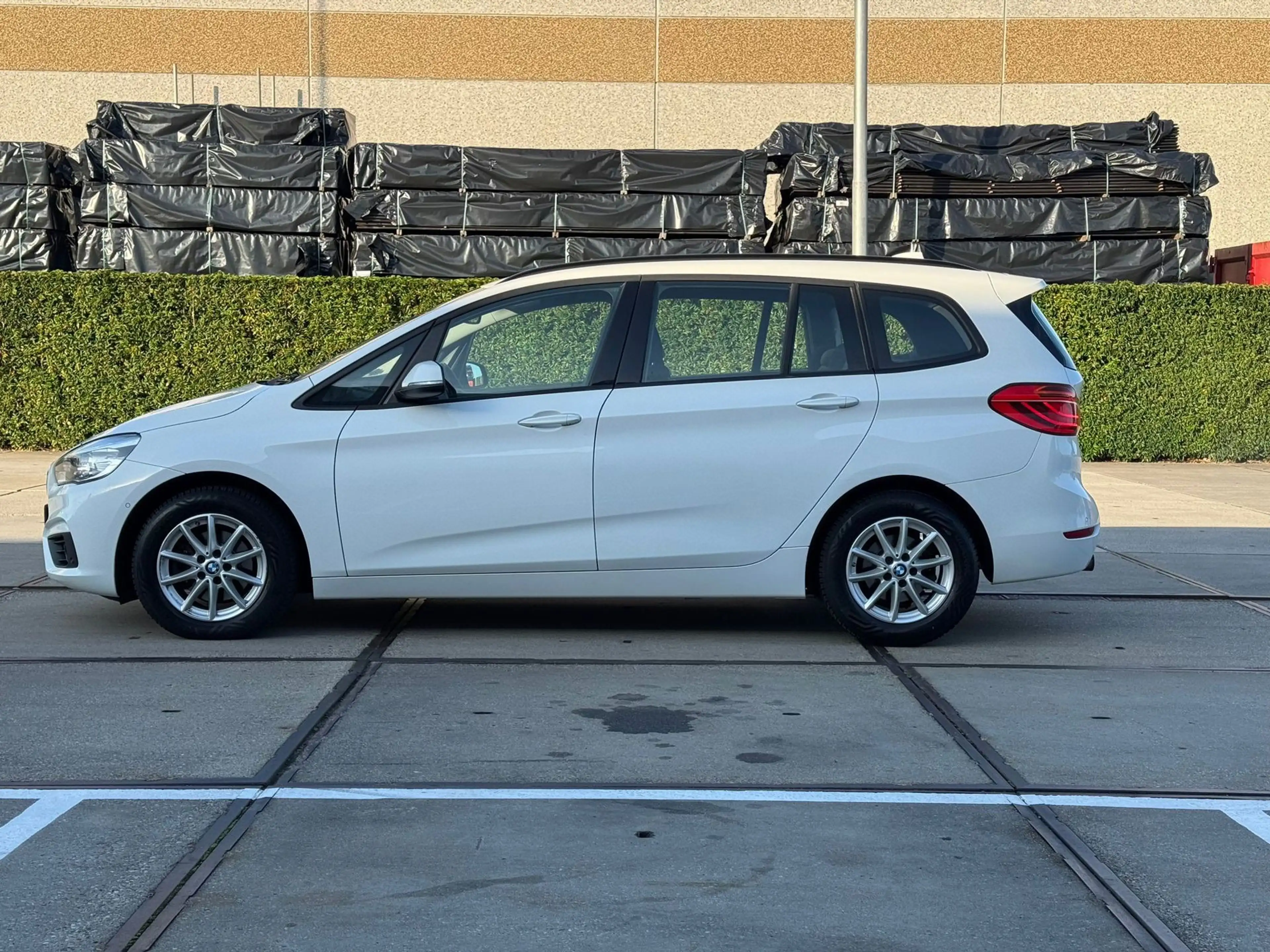 BMW 216 2-serie Gran Tourer 216i High Executive|LED|NAVI|P — photo 3