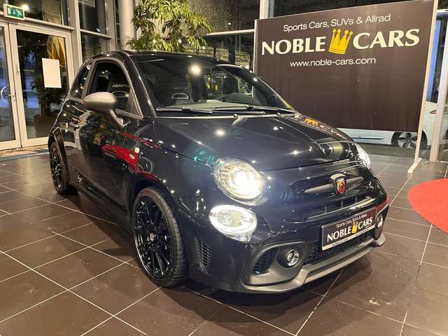 Imagine Abarth 595 Competizione BI-XEN NAV DAB PDC 17"