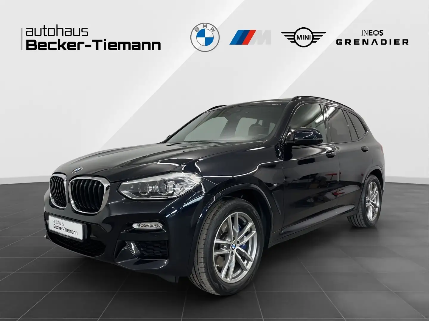 BMW X3 xDrive30d A,M Sportpaket,AHK,HeadUpDisplay,etc. Zwart - 1