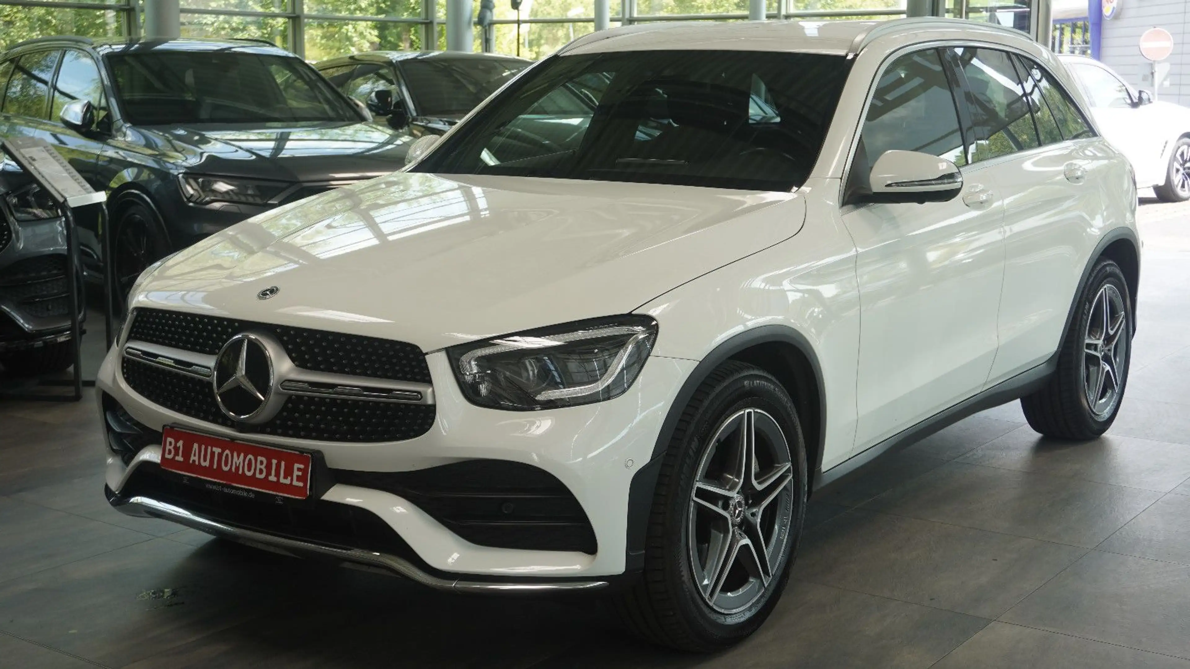 Mercedes-Benz GLC 220 d 4Matic*AMG*AHK*STHZ*VIRTUAL*SOUND