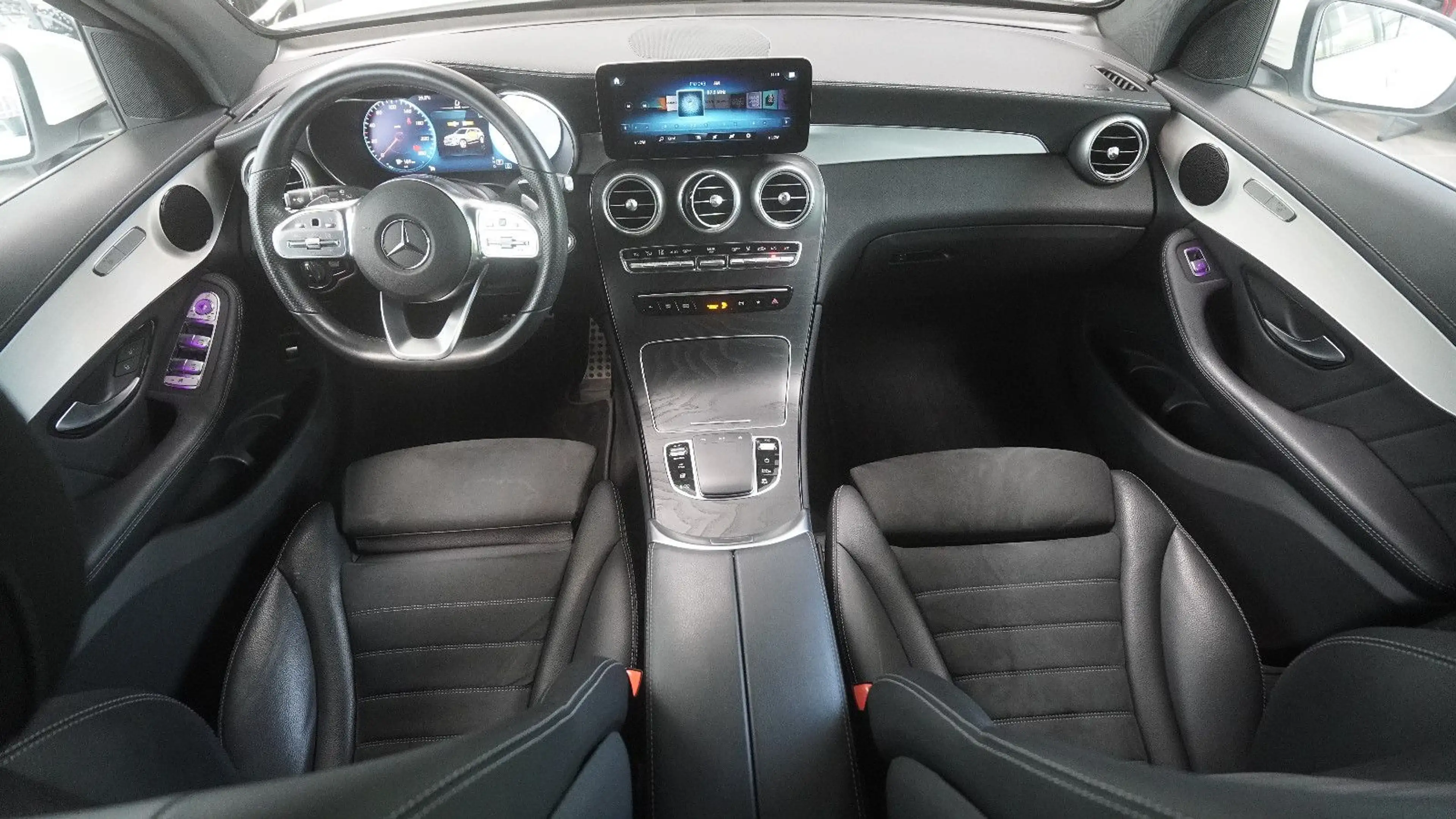 Mercedes-Benz GLC 220 d 4Matic*AMG*AHK*STHZ*VIRTUAL*SOUND — photo 11