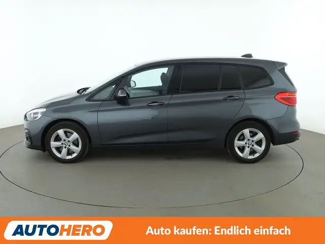 BMW 2 Series view 3