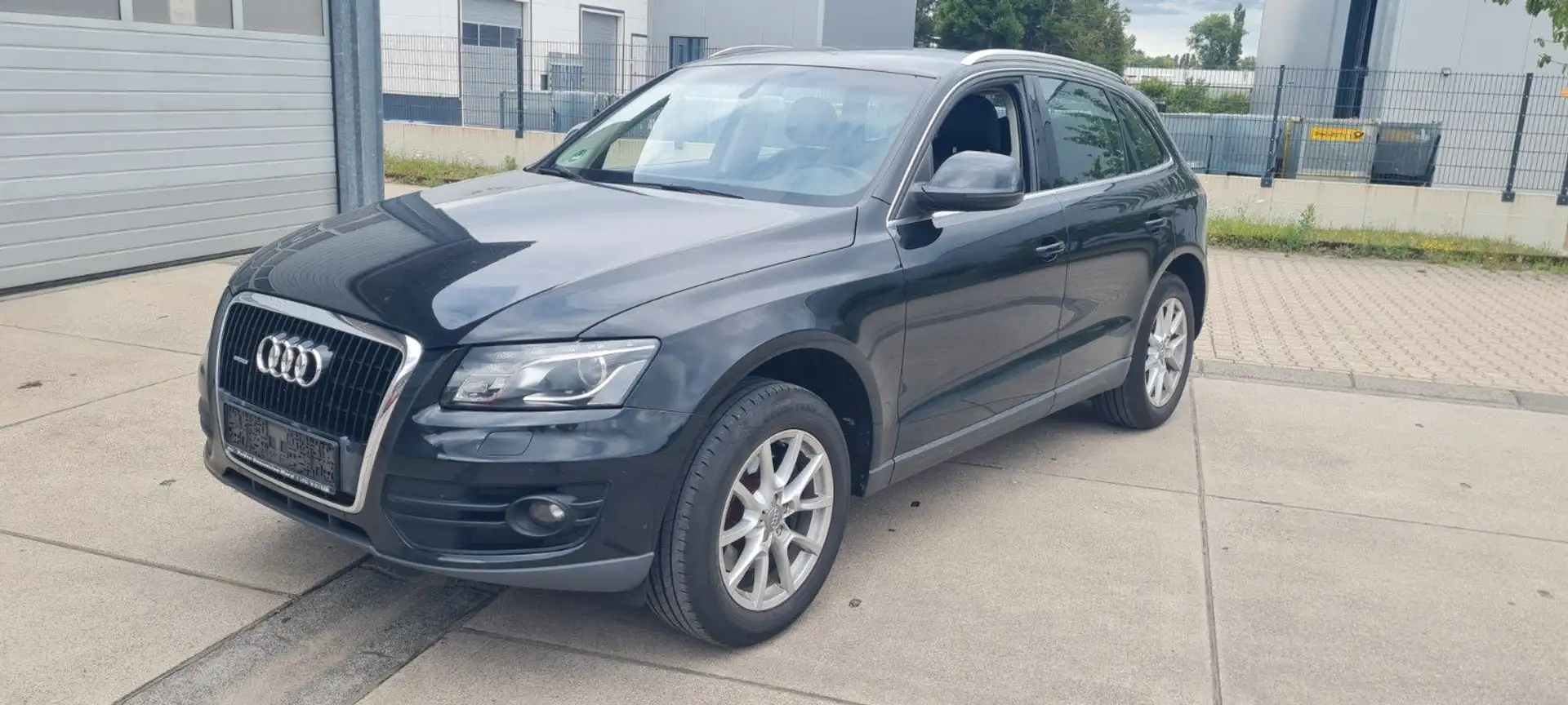 Audi Q5 3.0 TDI DPF S tronic quattro Euro 5 Negro - 1