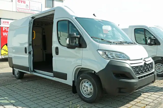 Citroen Jumper view 3