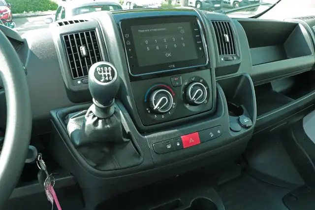 Citroen Jumper view 10