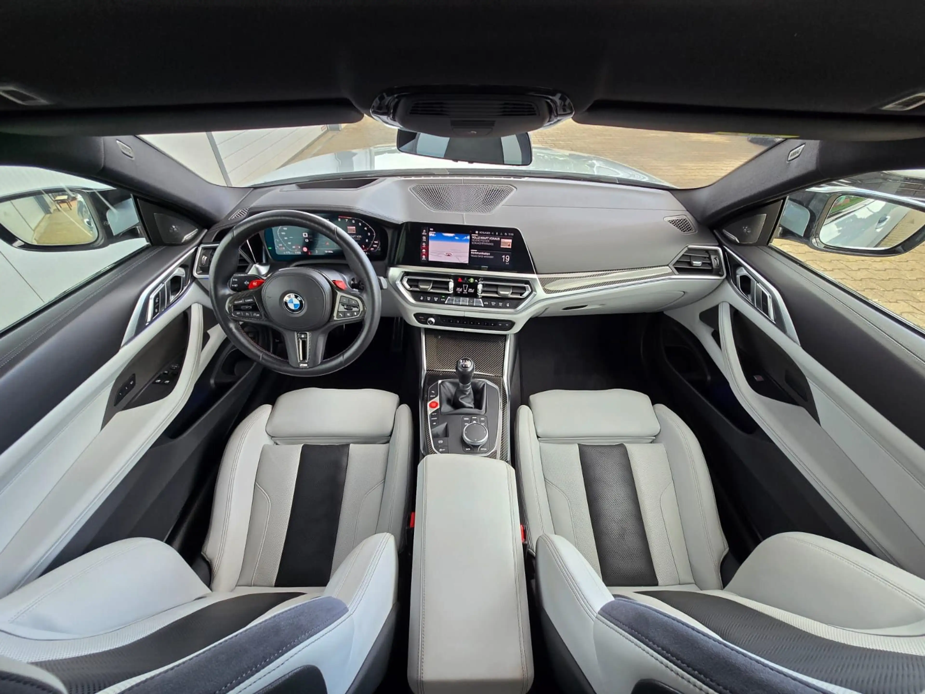 BMW M4 Coupe*6-Gang*DEUTSCH*Keramik,M-Dr.Pack,Laser — photo 14