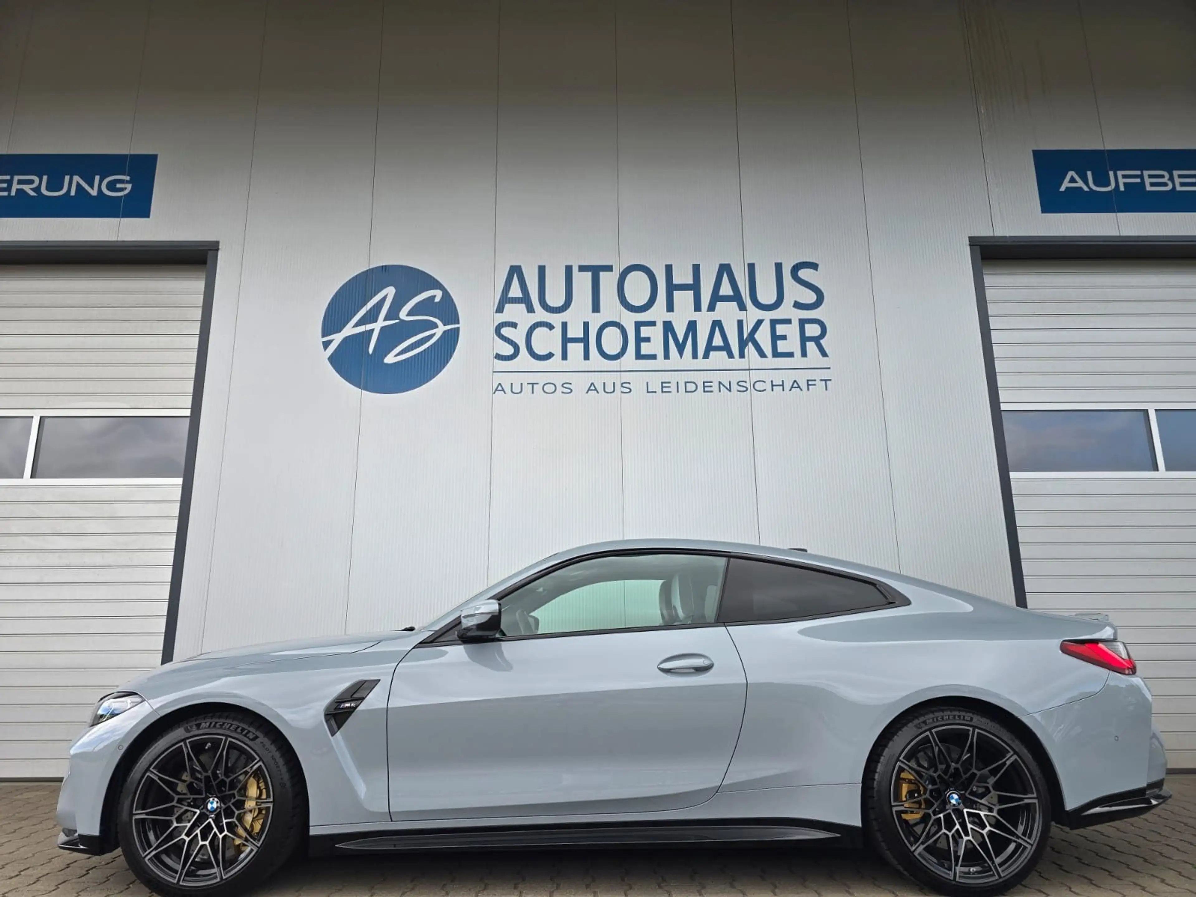 BMW M4 Coupe*6-Gang*DEUTSCH*Keramik,M-Dr.Pack,Laser — photo 2