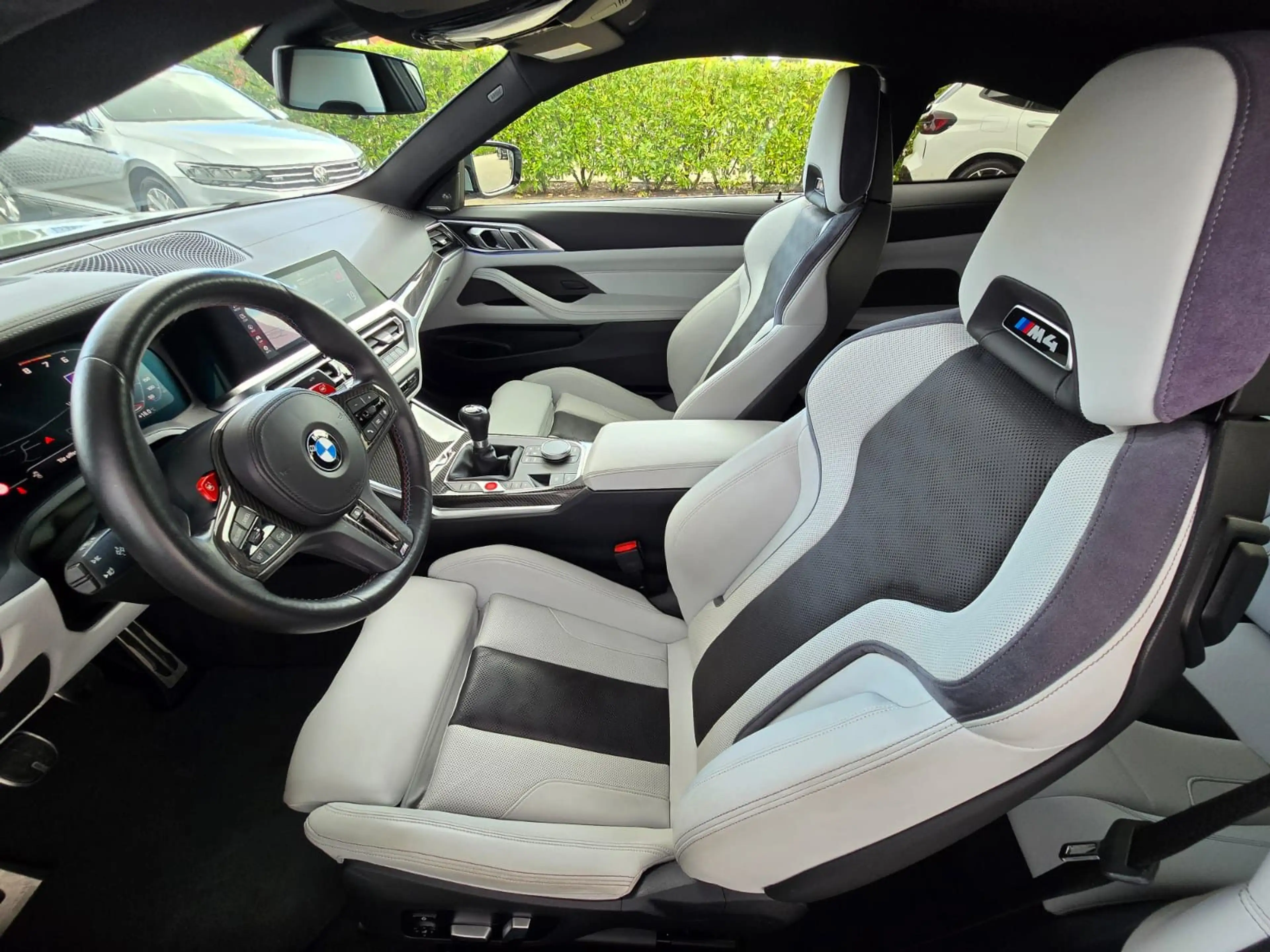 BMW M4 Coupe*6-Gang*DEUTSCH*Keramik,M-Dr.Pack,Laser — photo 15