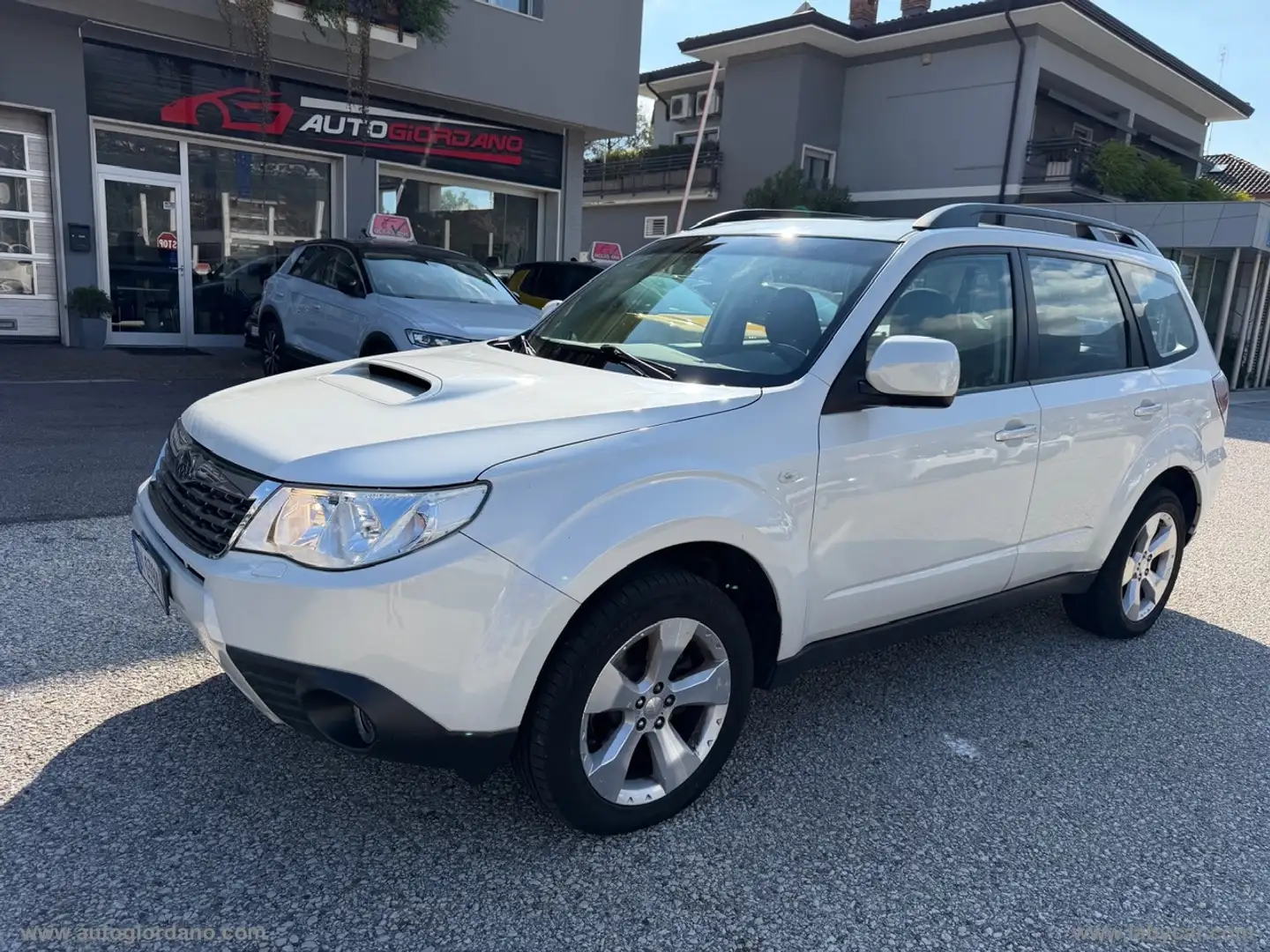 Subaru Forester 2.0D X BR Bianco - 1