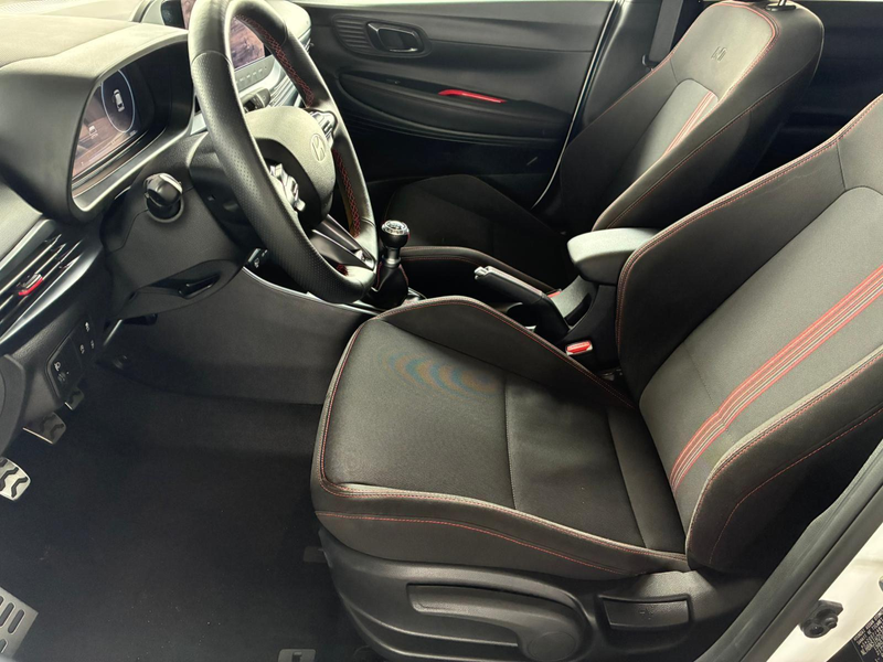 Hyundai i20 1.2 MPI N-Line / LED Tempomat Navi Rückfahrkame... — photo 6