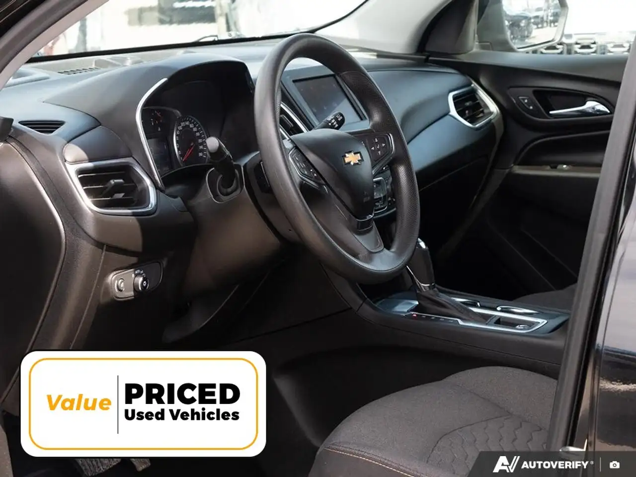 Chevrolet Equinox снимка Chevrolet Equinox