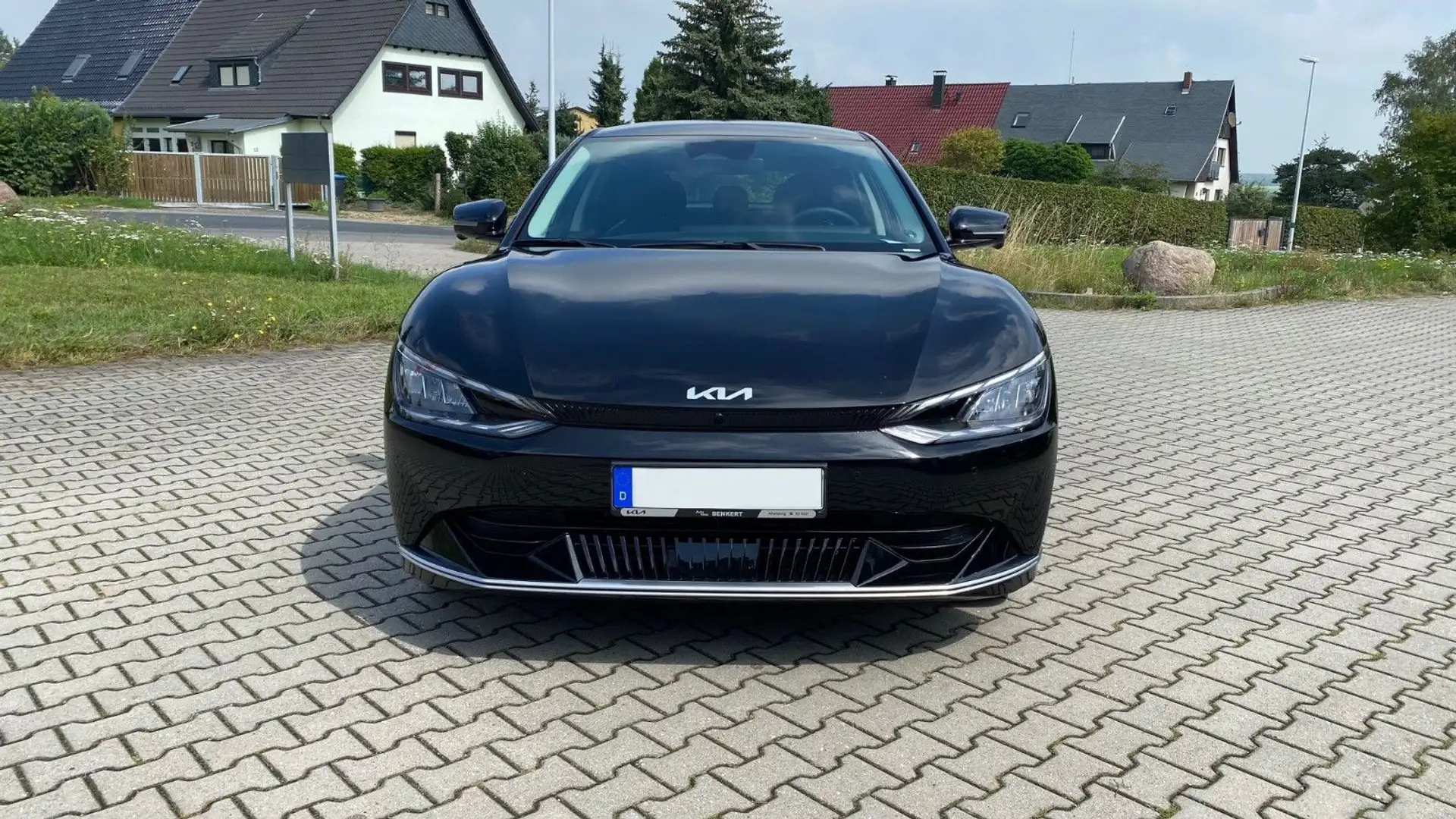 Kia EV6 AWD 77,4kWh WP Air Comf Assist Schwarz - 2