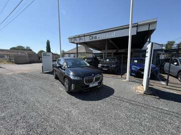 220 ACTIVE TOURER 220I DKG Business Design