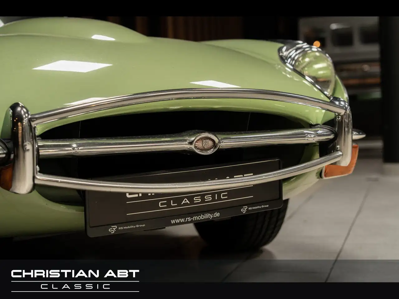 Jaguar E-Type 4.2 Serie2 sehr guter technischer Zustand, foto 6