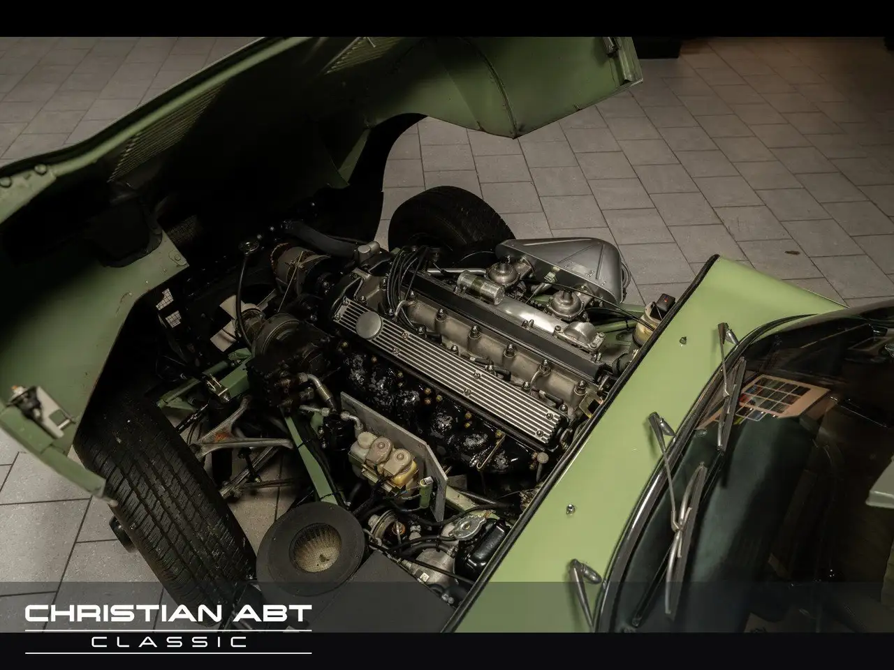 Jaguar E-Type 4.2 Serie2 sehr guter technischer Zustand, foto 11