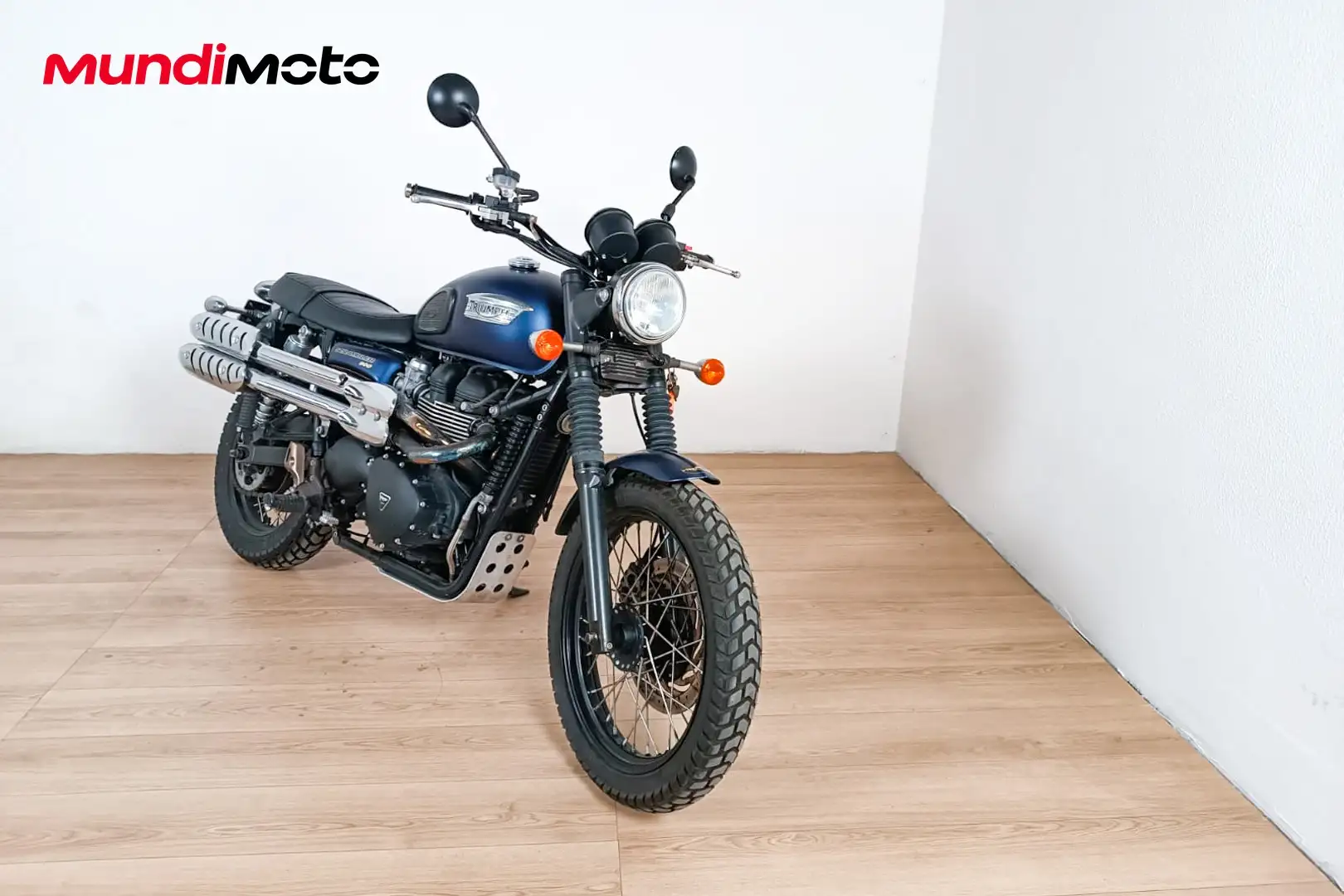 Triumph Scrambler - 2