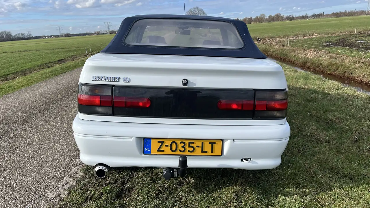 Renault 1.8 Fairway Cabrio, foto 3