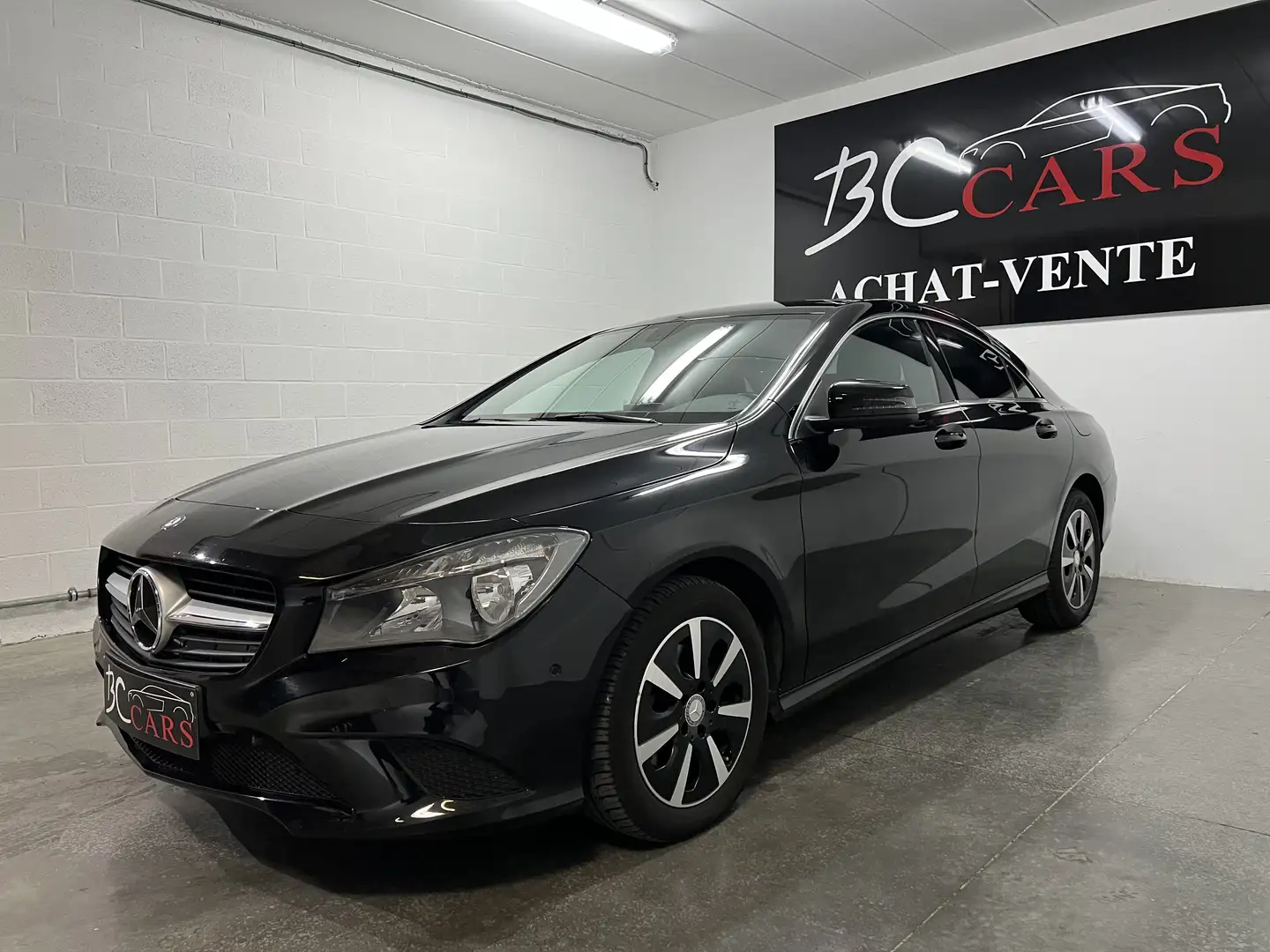 Mercedes-Benz CLA 200 d*GARANTIE*CUIR*GPS*JANTE*1ER MAIN* - 1