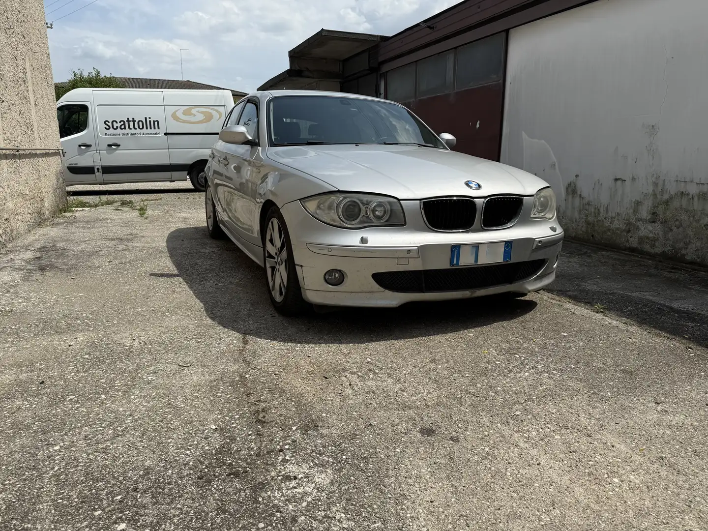 BMW 120 120d Attiva dpf - 1