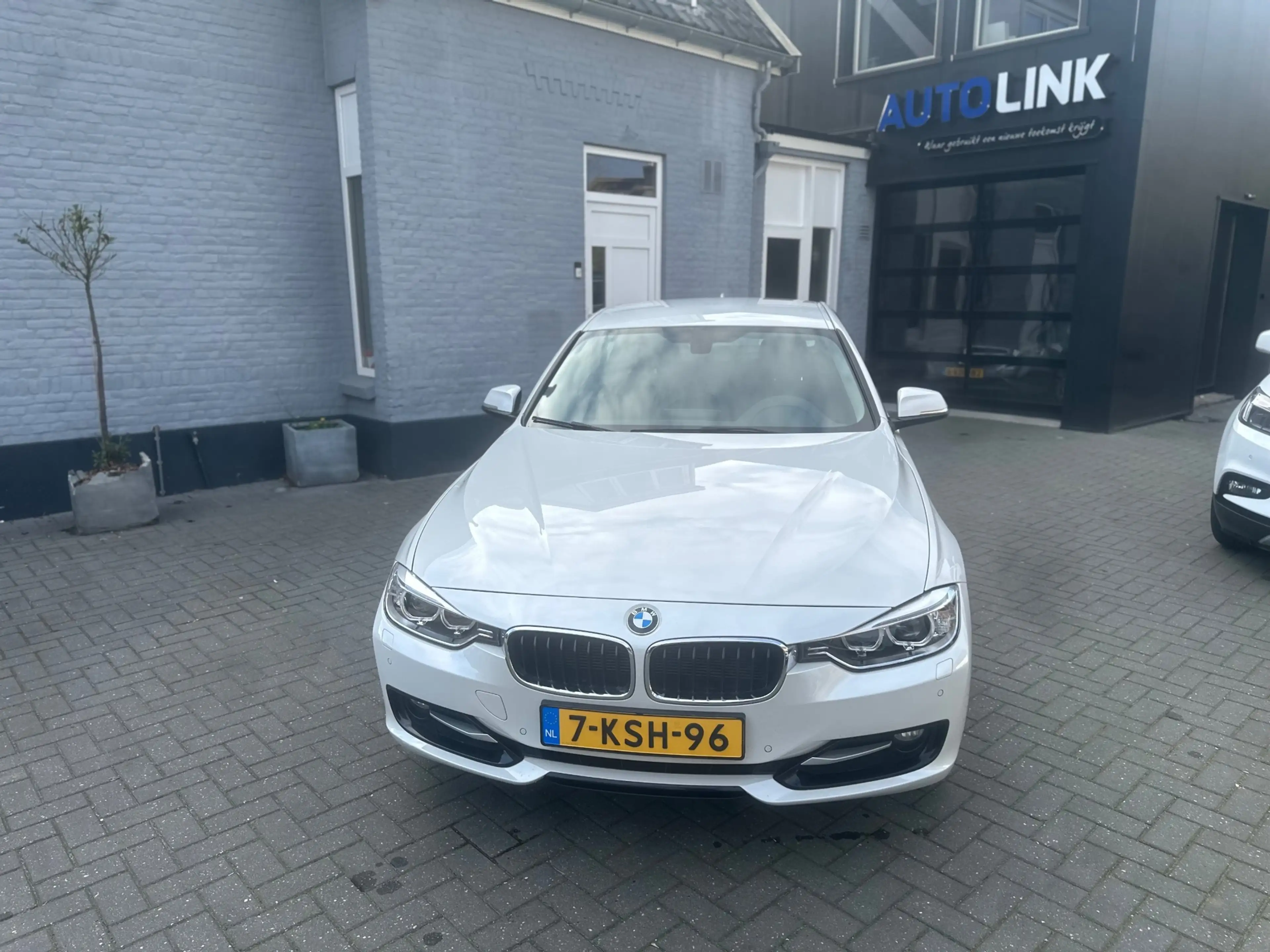 BMW 316 3-serie 316i | SPORTLINE | NAVI | XENON | CLIMA | — photo 4