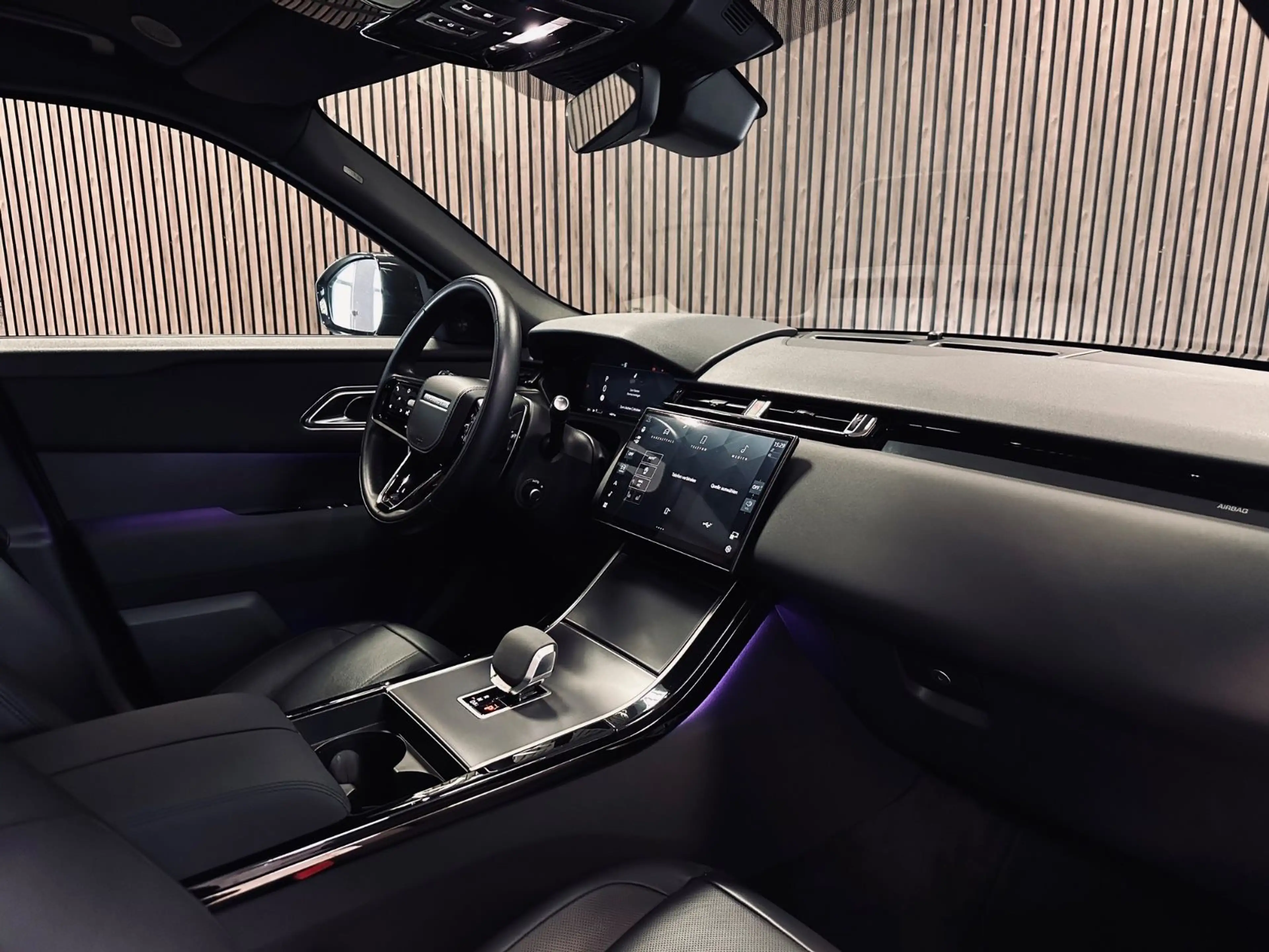 Land Rover Range Rover Velar RangeRover Velar 3.0 D300 DYNAMIC SE AWD Facelif — photo 8