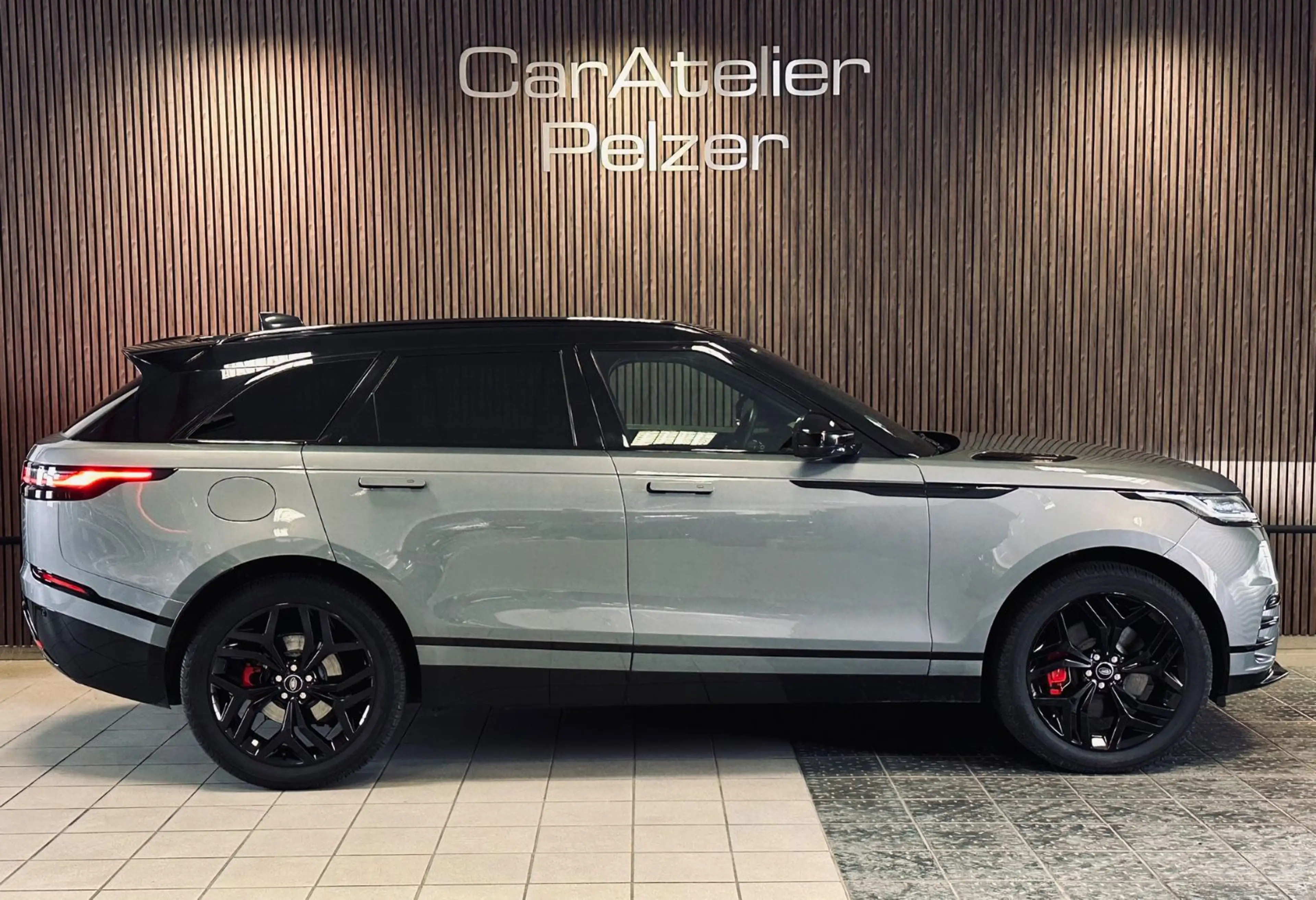 Land Rover Range Rover Velar RangeRover Velar 3.0 D300 DYNAMIC SE AWD Facelif — photo 5