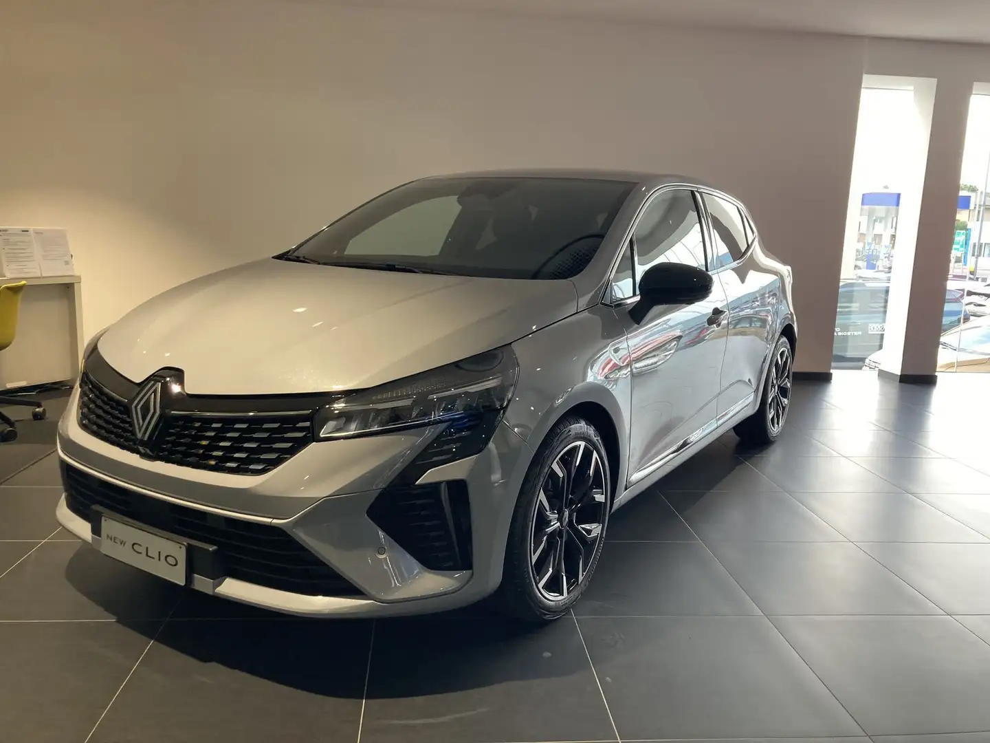 Renault Clio ECO-G 100 CV Techno Grigio - 1