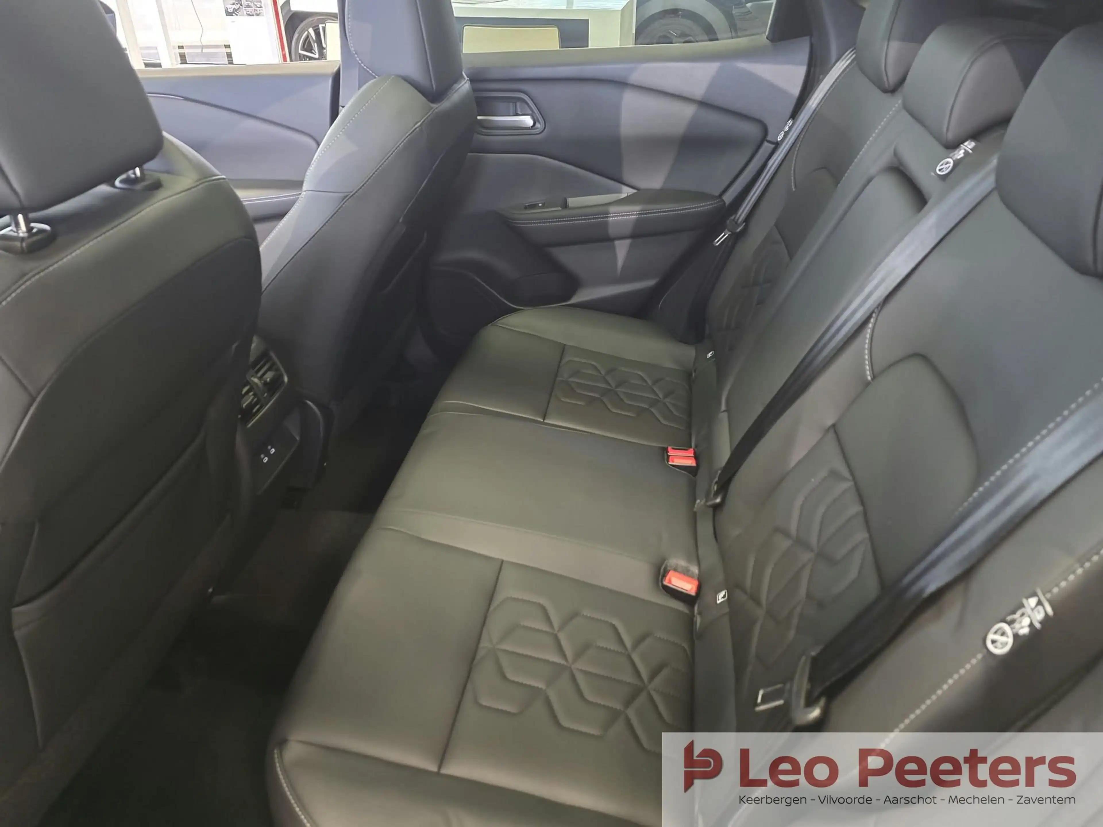 Nissan Qashqai e-POWER Tekna+ PANO +Cold Pack//205pk//MY26 — photo 8