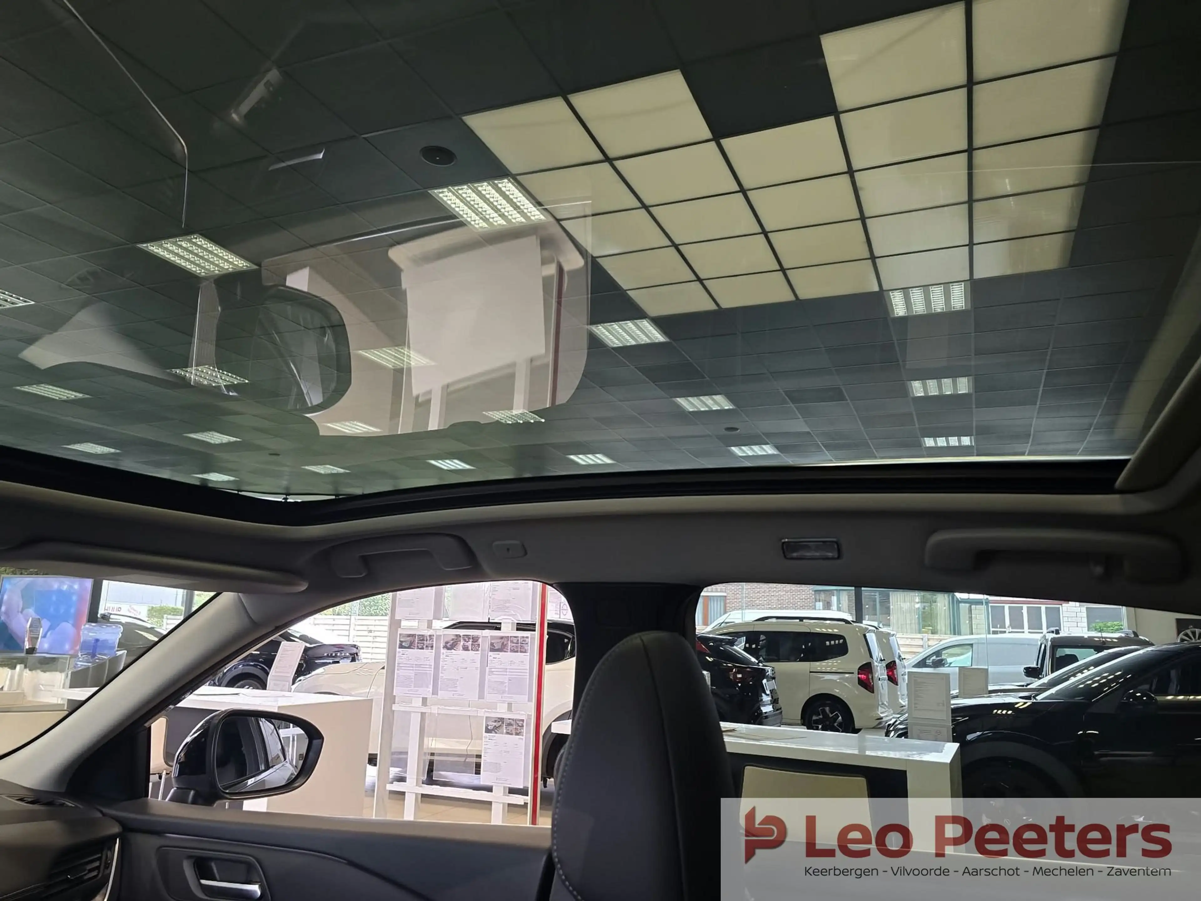 Nissan Qashqai e-POWER Tekna+ PANO +Cold Pack//205pk//MY26 — photo 9