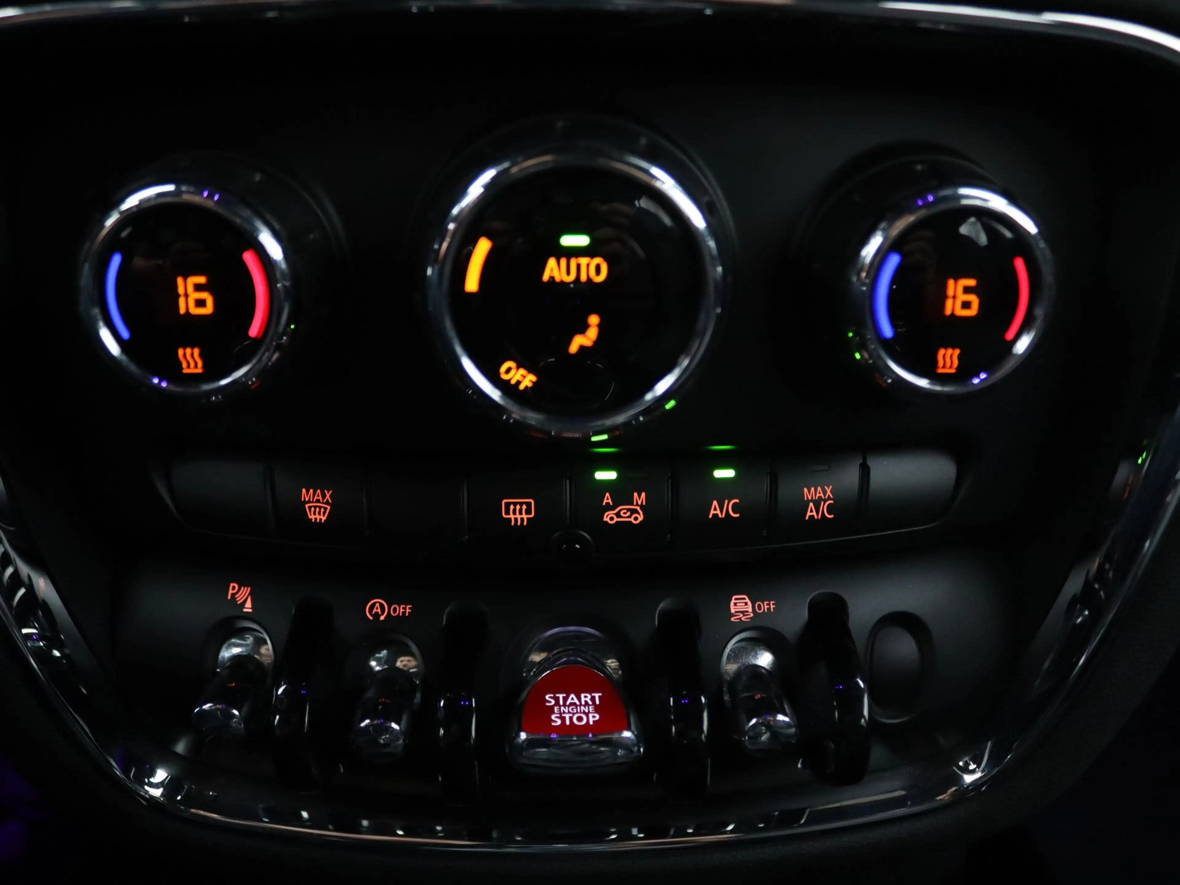 MINI Cooper Clubman 135pk Pepper Business Climate | Navi — photo 7