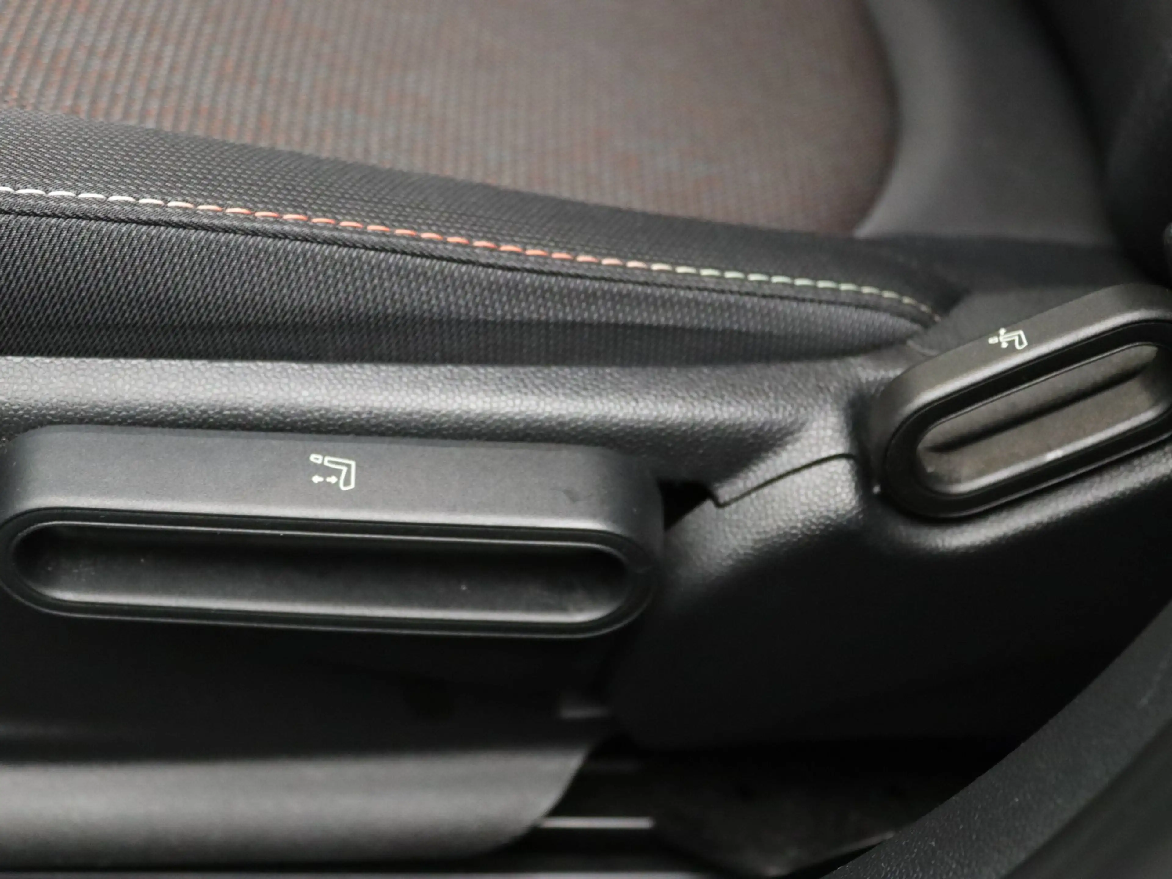 MINI Cooper Clubman 135pk Pepper Business Climate | Navi — photo 16