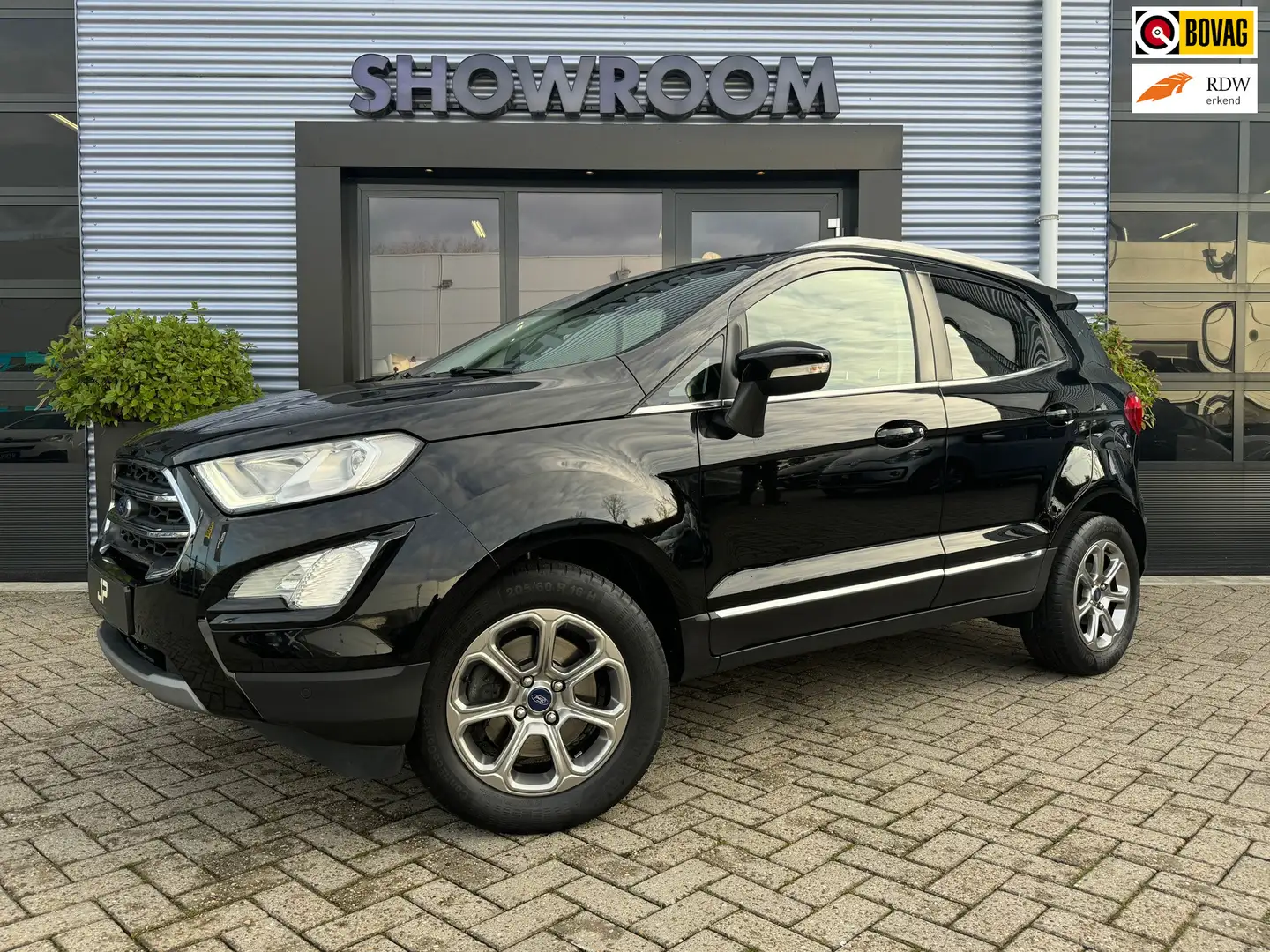 Ford EcoSport 1.0 EcoBoost Titanium Schuifdak|Camera|Applecarpla Grijs - 1