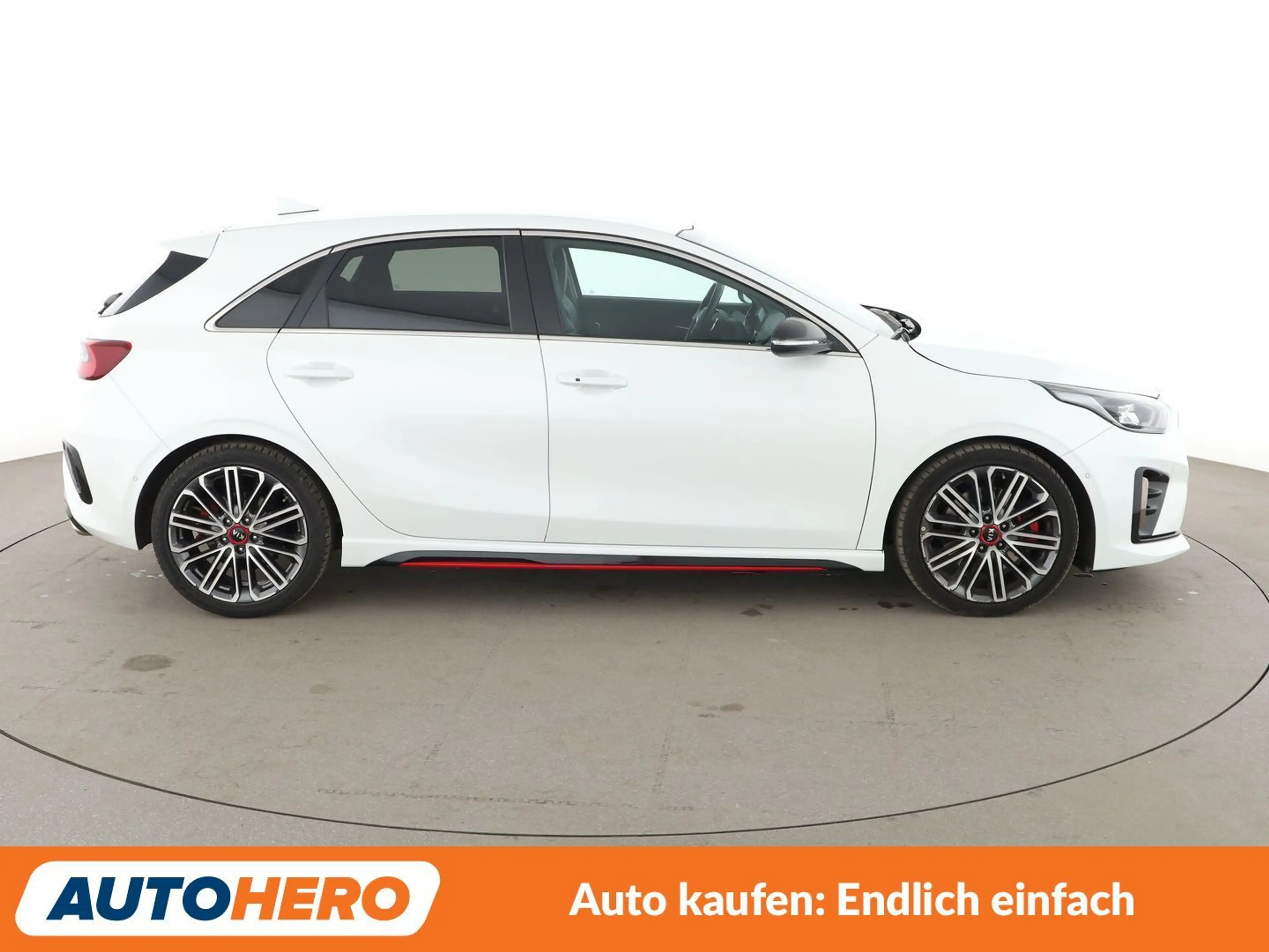 Kia Ceed / cee'd 1.6 TGDI GT Aut.*NAVI*VC*LED*ACC*CAM*PDC*SHZ*ALU* — photo 7
