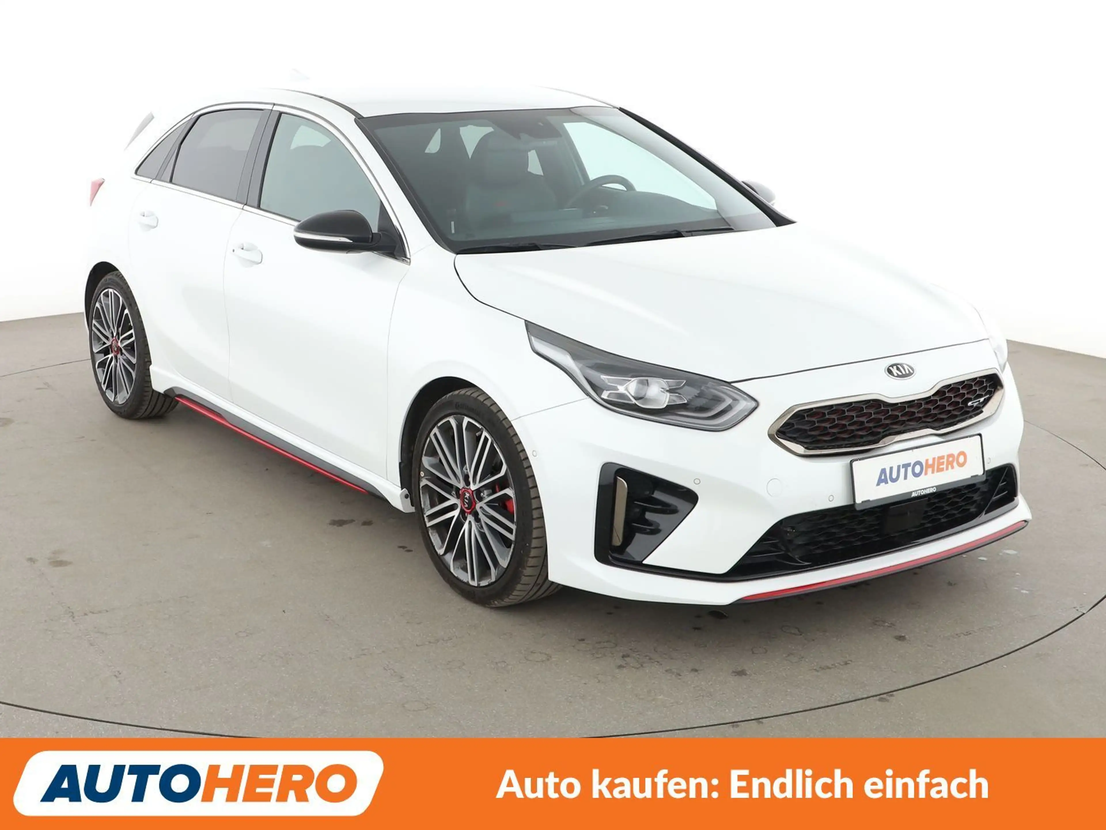 Kia Ceed / cee'd 1.6 TGDI GT Aut.*NAVI*VC*LED*ACC*CAM*PDC*SHZ*ALU* — photo 8