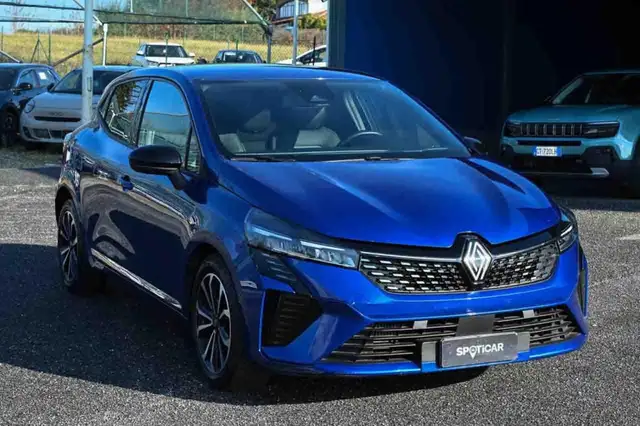 Renault Clio view 3