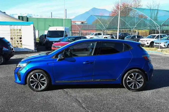 Renault Clio view 8