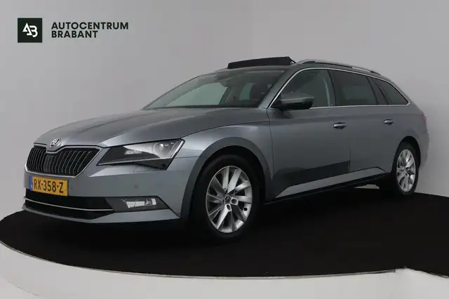 Skoda Superb Combi 1.4 TSI ACT Ambition Business (PANORAMADAK,